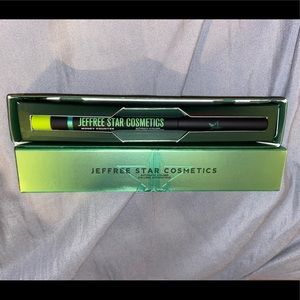 Jeffree Star Eye Liner “Money Counter”